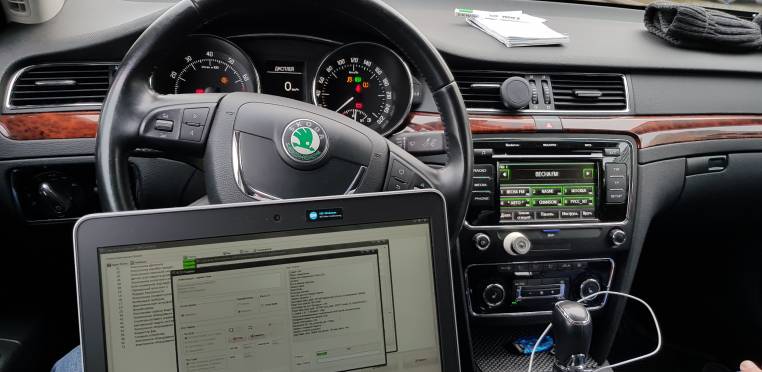 Активация функции Corner (подсветка поворота) на Skoda А5 FL Активация функции Corner (подсветка поворота) на Skoda А5 FL